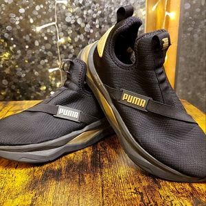 8 women's lqcell puma slip on sneakers